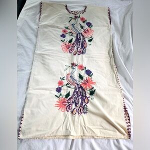 Embroidered White cotton Mexican tunic